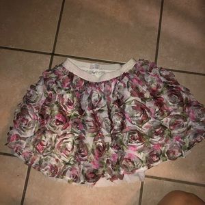 Kids skirt flowers